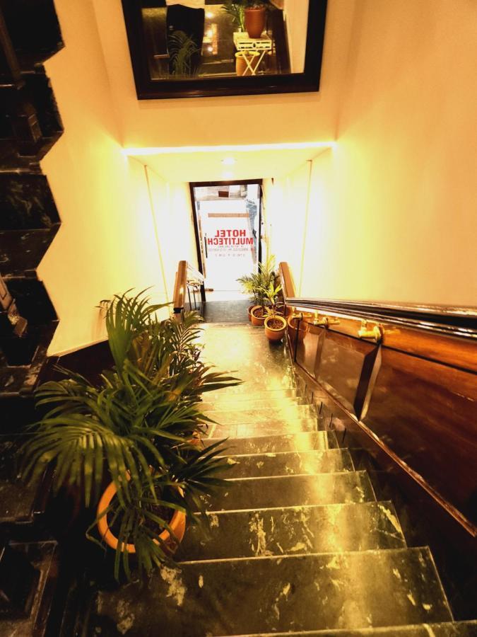 Hotel Multitech Premium Chandīgarh Exterior foto